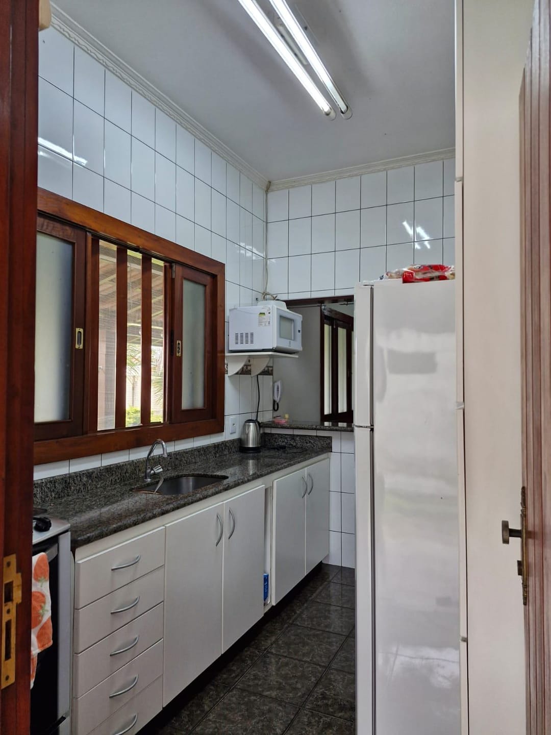 Casa de 3 quartos, 1 suíte, hidromassagem, 7 vagas, 2 banhos à venda, Residencial Pôr do Sol, Sete Lagoas, MG miniatura 45