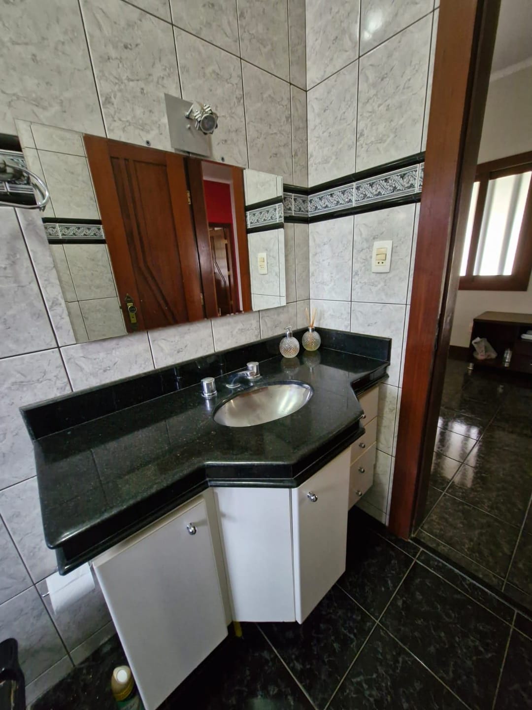 Casa de 3 quartos, 1 suíte, hidromassagem, 7 vagas, 2 banhos à venda, Residencial Pôr do Sol, Sete Lagoas, MG miniatura 47