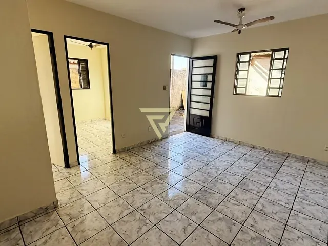Casa com 200m² 4 quartos e 2 banheiros, à venda, no bairro Jardim Professor Antônio Palocci em Ribeirão Preto