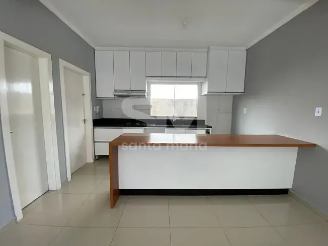 Casa 3 quartos e 2 banheiros, para alugar, no bairro Pinheirinho em Chapecó