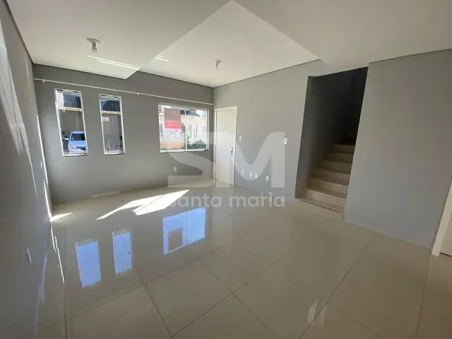 Casa 3 quartos e 2 banheiros, para alugar, no bairro Pinheirinho em Chapecó