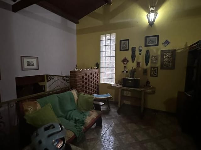 Casa com 440m², à venda, no bairro Centro em Extrema