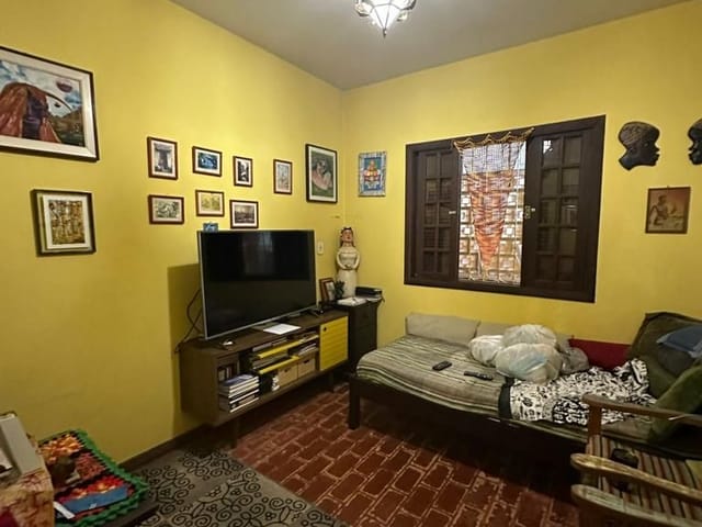 Casa com 440m², à venda, no bairro Centro em Extrema
