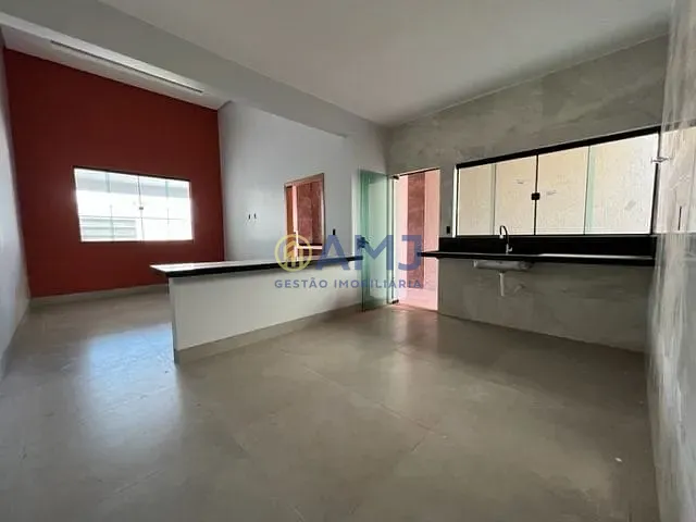 Casa com 180m² 3 quartos e 2 banheiros, à venda, no bairro Jardim Itaipu em Goiânia