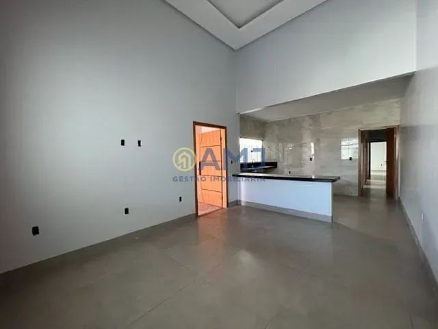 Casa com 180m² 3 quartos e 2 banheiros, à venda, no bairro Jardim Itaipu em Goiânia
