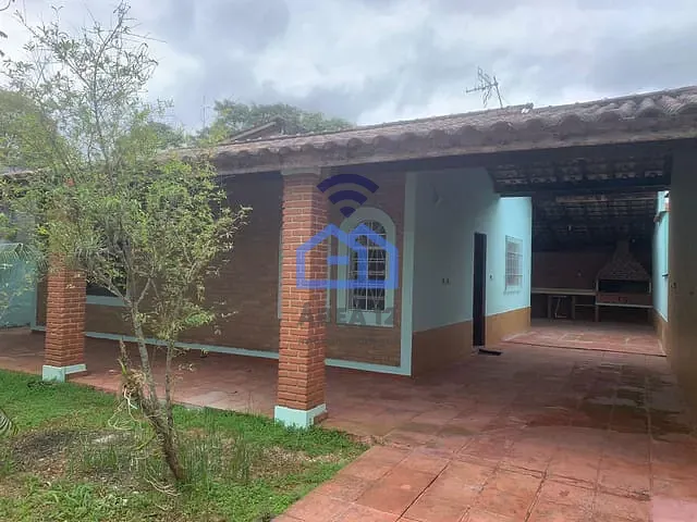 Casa com 240m² 3 quartos e 2 banheiros, à venda, no bairro Indaiá em Caraguatatuba