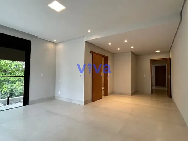 Casa 3 quartos e 5 banheiros, à venda, no bairro Jardim Atlântico em Goiânia