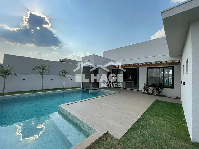 Casa com 720m² 3 quartos e 5 banheiros, à venda, no bairro Jardim Itália em Cuiabá
