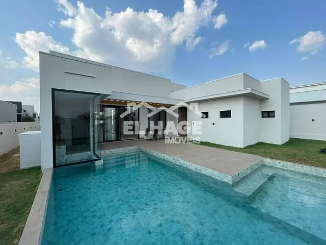 Casa com 720m² 3 quartos e 5 banheiros, à venda, no bairro Jardim Itália em Cuiabá