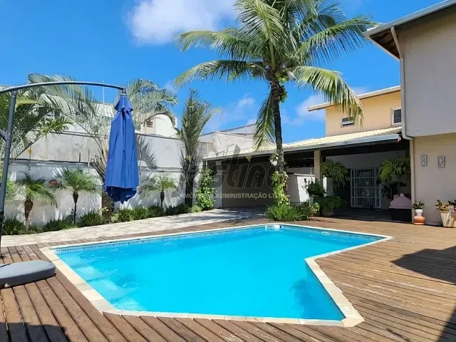 Casa com 520m² 6 quartos e 4 banheiros, à venda, no bairro Centro em Itanhaém