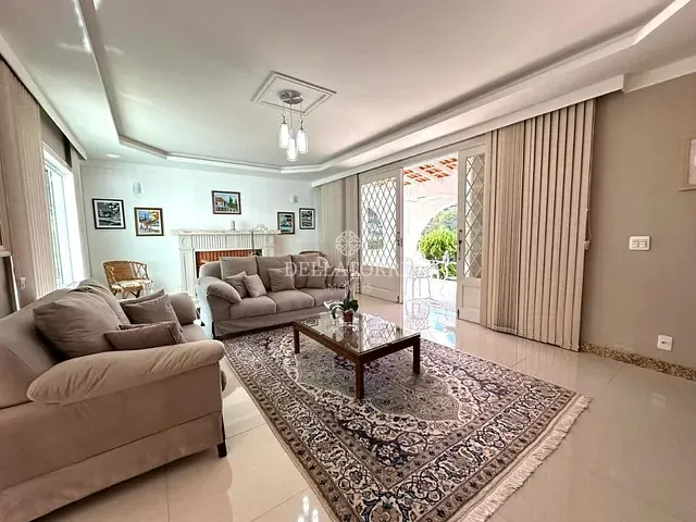 Casa com 5000m² 2 quartos e 2 banheiros, à venda, no bairro Bom Retiro em Teresópolis