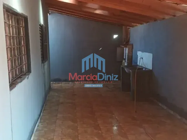 Casa com 210m² 2 quartos e 2 banheiros, à venda, no bairro Alcebiades Osorio dos Santos em Miguelópolis