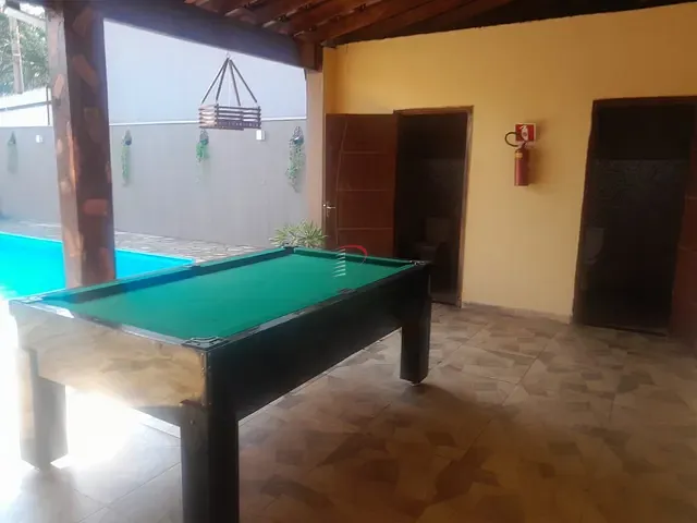 Casa com 409m² 1 quarto e 1 banheiro, à venda, no bairro Conjunto Parigot de Souza 3 em Londrina