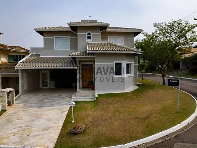 Casa com 451m² 5 quartos e 2 banheiros, à venda, no bairro Florença em Louveira