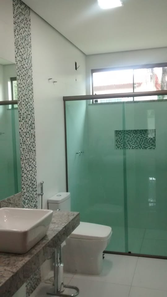 Casa 3 quartos à venda no bairro Jardim Encantado, Vespasiano com suíte e 8 vagas de garagem, próximo a cidade do Galo miniatura 12