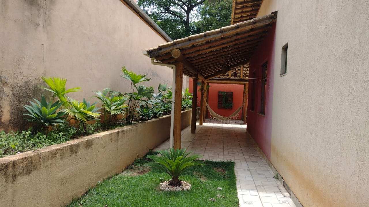 Casa 3 quartos à venda no bairro Jardim Encantado, Vespasiano com suíte e 8 vagas de garagem, próximo a cidade do Galo miniatura 24