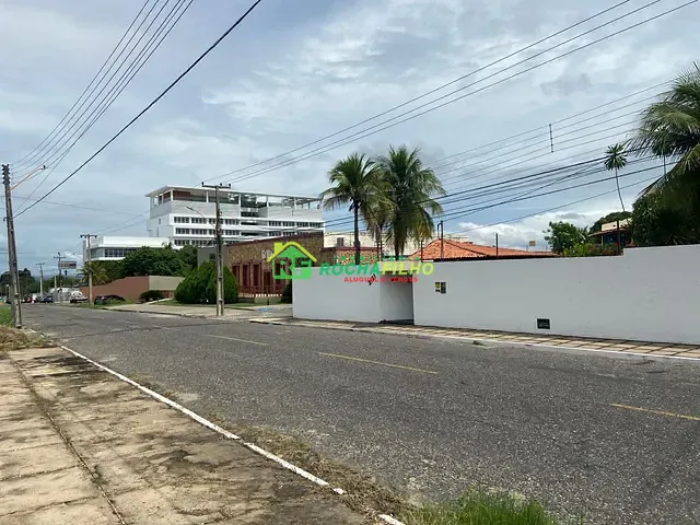 Casa com 1323m² 5 quartos e 5 banheiros, à venda, no bairro Horto em Teresina