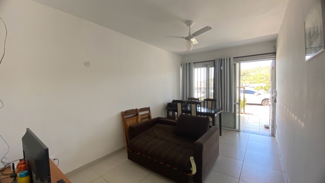 Casa 1 quarto e 1 banheiro, à venda, no bairro Portinho em Cabo Frio
