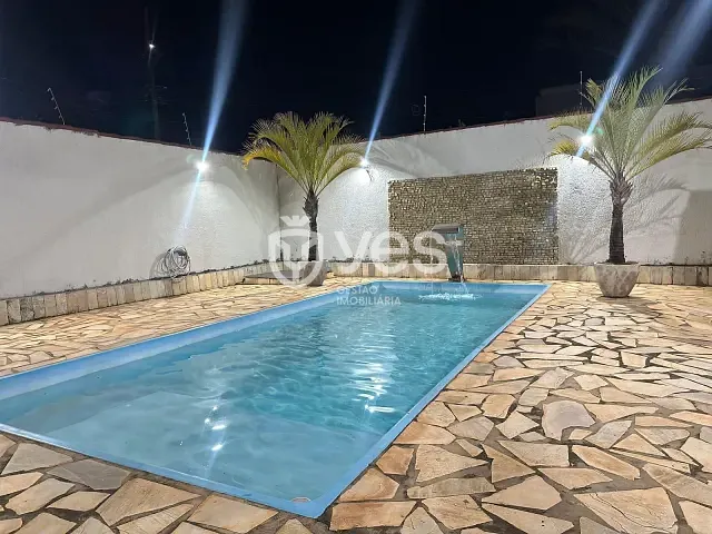 Casa 3 quartos e 2 banheiros, à venda, no bairro Veredas da Cidade em Araxá