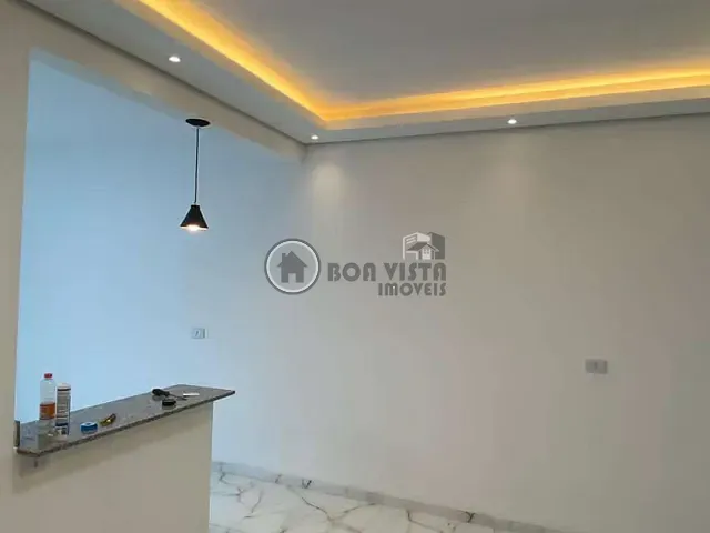 Casa com 150m² 3 quartos e 2 banheiros, à venda, no bairro Parque Maria Helena em Suzano