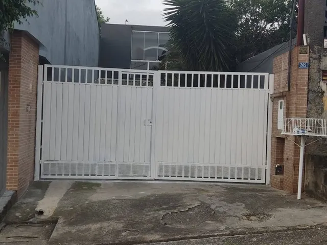 Casa 3 quartos e 3 banheiros, à venda, no bairro Vila Nova Bonsucesso em Guarulhos