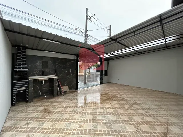 Casa 2 quartos e 1 banheiro, à venda, no bairro Jardim Treviso em Pirassununga