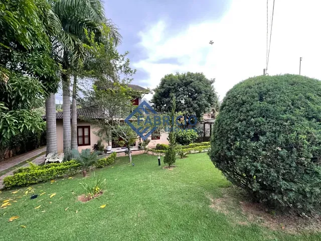 Casa com 800m² 3 quartos e 4 banheiros, à venda, no bairro Vista Alegre em Vinhedo