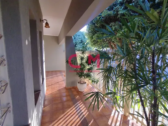 Casa com 256m² 3 quartos e 2 banheiros, à venda, no bairro Vila Rosa em Taquaritinga