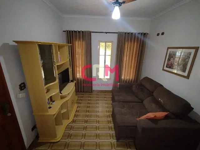 Casa com 256m² 3 quartos e 2 banheiros, à venda, no bairro Vila Rosa em Taquaritinga