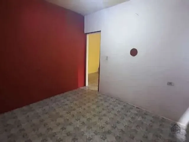 Casa com 200m² 2 quartos e 2 banheiros, à venda, no bairro Jardim Lavapes das Graças em Cotia