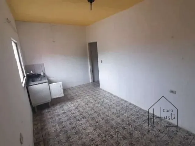 Casa com 200m² 2 quartos e 2 banheiros, à venda, no bairro Jardim Lavapes das Graças em Cotia