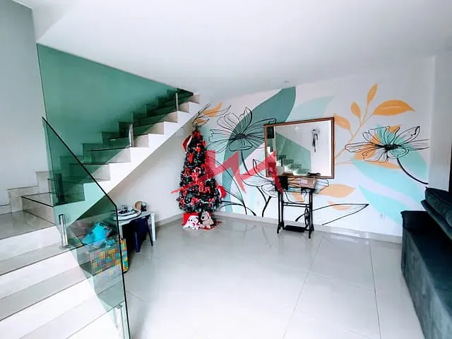 Casa com 315m² 3 quartos e 2 banheiros, à venda, no bairro Jardim Catarina em São Gonçalo