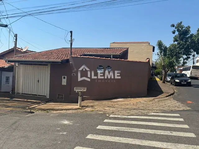 Casa com 223m² 2 quartos e 1 banheiro, à venda, no bairro Jardim São Francisco em Mococa