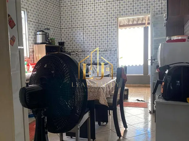 Casa com 200m² 3 quartos e 2 banheiros, à venda, no bairro Nova Conquista em Cuiabá