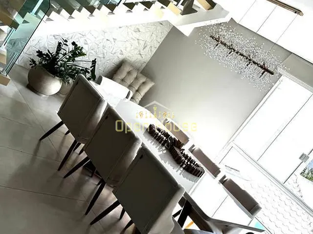 Casa com 360m² 3 quartos e 5 banheiros, à venda, no bairro Morada da Colina em Volta Redonda
