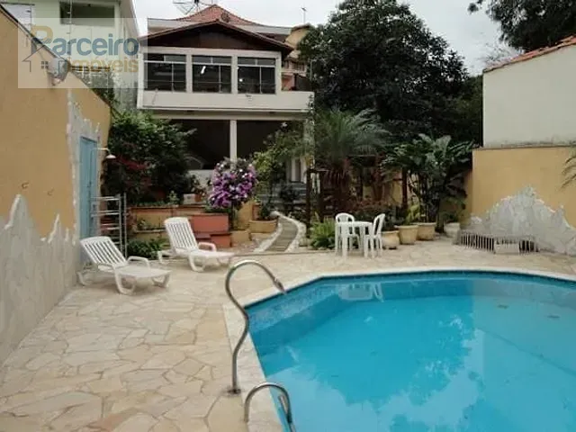 Casa com 647m² 6 quartos e 5 banheiros, à venda, no bairro Horto Florestal em São Paulo