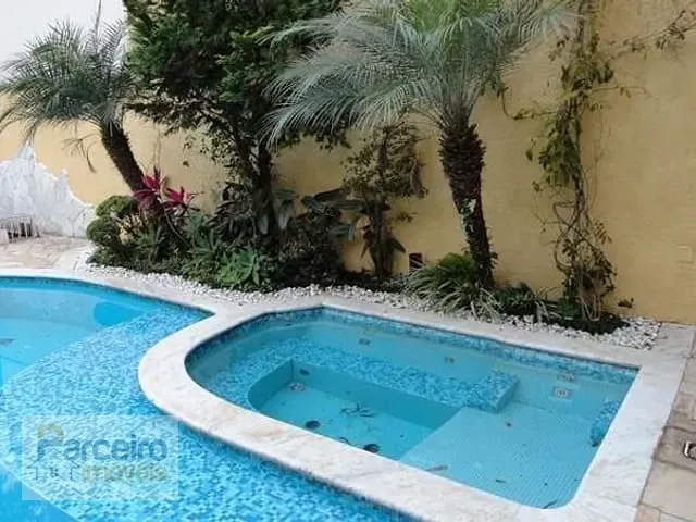 Casa com 647m² 6 quartos e 5 banheiros, à venda, no bairro Horto Florestal em São Paulo