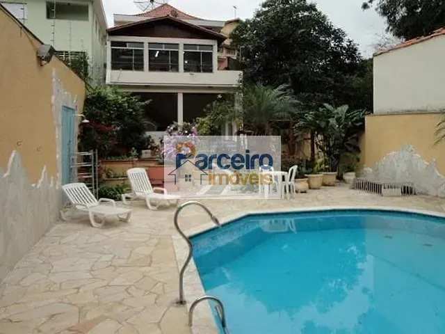 Casa com 647m² 6 quartos e 5 banheiros, à venda, no bairro Horto Florestal em São Paulo