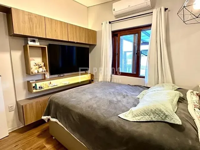 Casa com 125m² 2 quartos e 2 banheiros, à venda, no bairro Laranjal em Pelotas