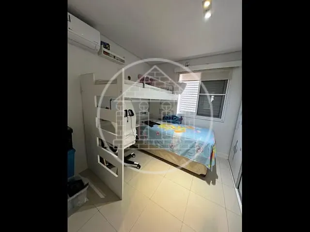 Casa com 1m² 2 quartos e 1 banheiro, à venda, no bairro Jardim Cristal em São Paulo