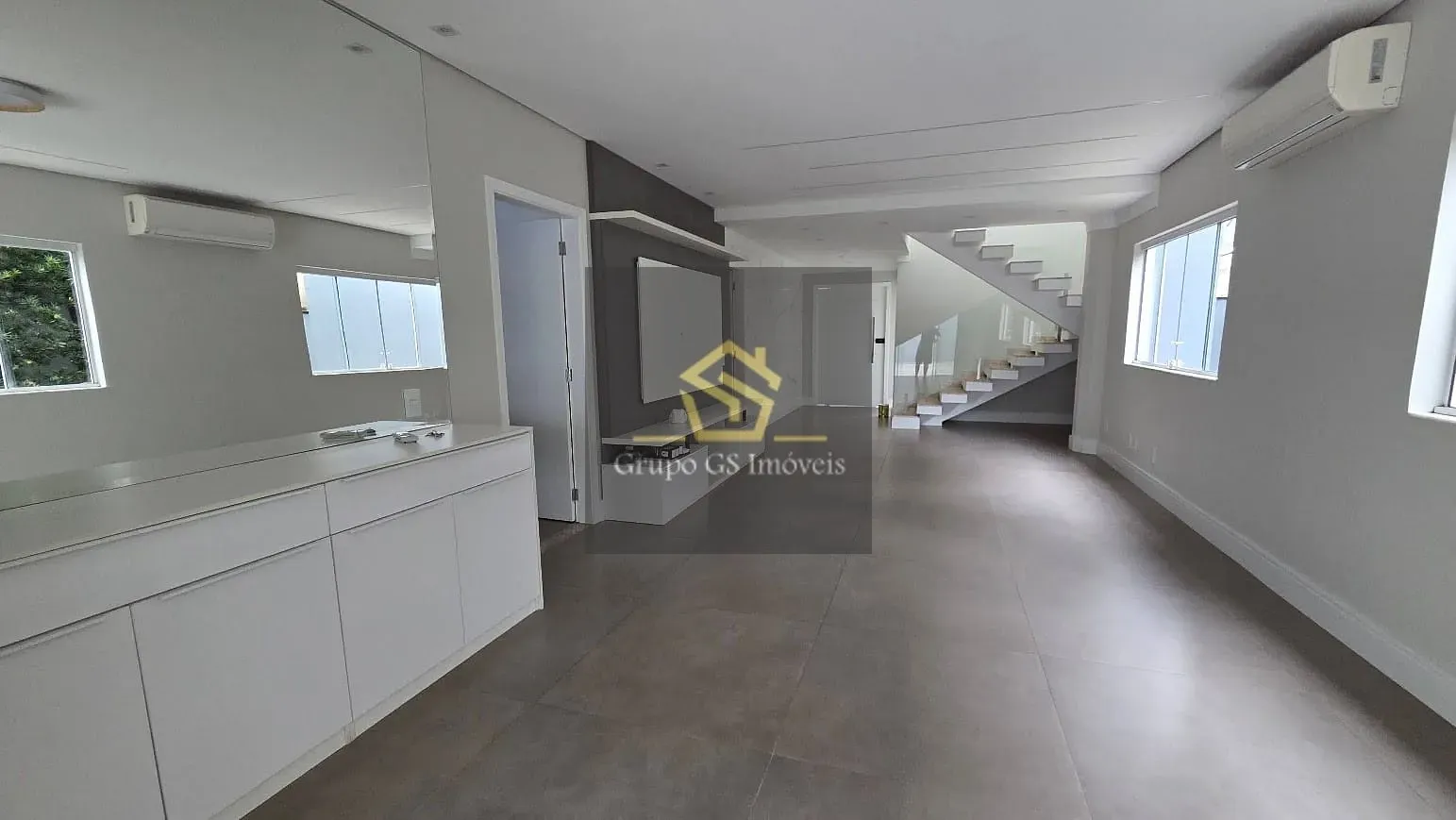 Casa, 3 quartos, 253 m² - Foto 4