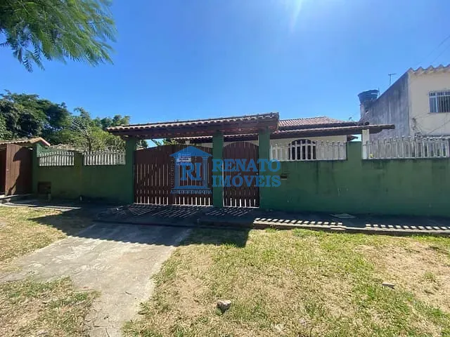 Casa 2 quartos e 2 banheiros, para alugar, no bairro Centro em Maricá