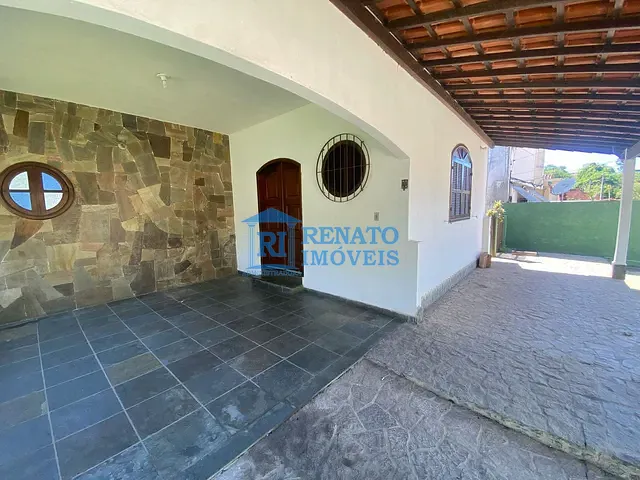 Casa 2 quartos e 2 banheiros, para alugar, no bairro Centro em Maricá