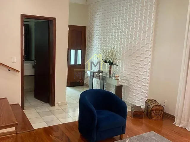 Casa com 680m² 3 quartos e 6 banheiros, à venda, no bairro Jardim Nova Guaxupé em Guaxupé