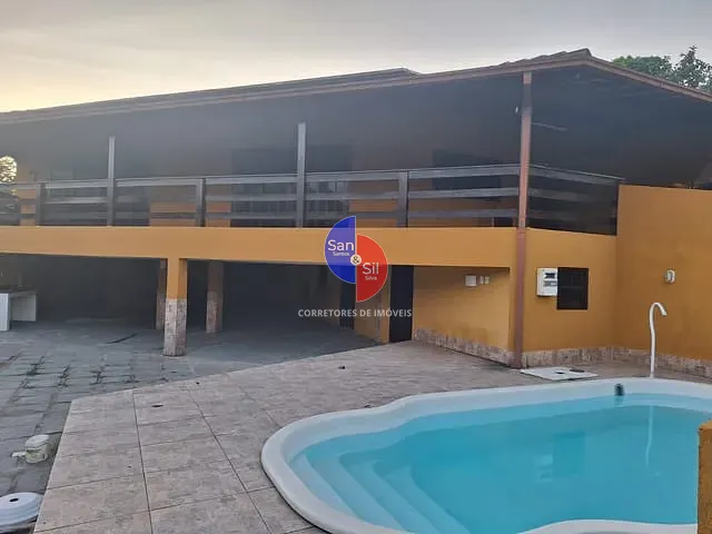 Casa com 620m² 4 quartos e 4 banheiros, à venda, no bairro Cotia em Guapimirim