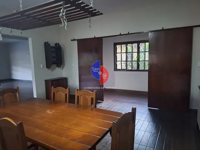 Casa com 620m² 4 quartos e 4 banheiros, à venda, no bairro Cotia em Guapimirim