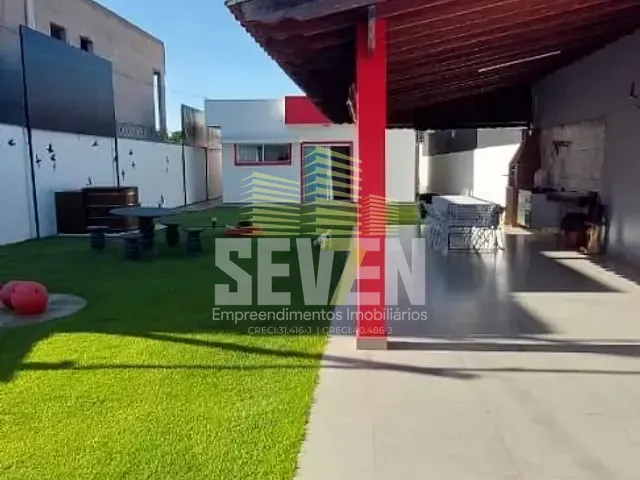 Casa com 515m² 3 quartos e 3 banheiros, à venda, no bairro Jardim Terra Branca em Bauru