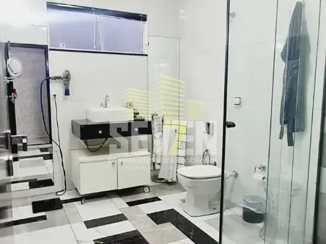 Casa com 515m² 3 quartos e 3 banheiros, à venda, no bairro Jardim Terra Branca em Bauru
