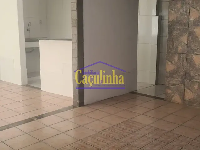 Casa com 1m² 2 quartos e 1 banheiro, à venda, no bairro Centro em Barra do Piraí