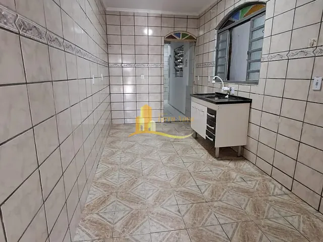 Casa com 70m² 2 quartos e 1 banheiro, para alugar, no bairro Conjunto Residencial José Bonifácio em São Paulo